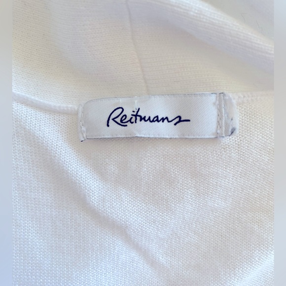 🤍REITMANS🤍Pure white cardigan. Never worn. Size medium. - Picture 7 of 9